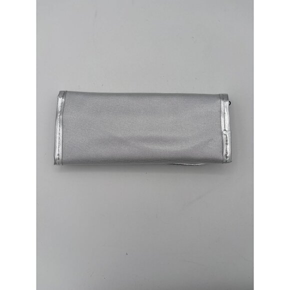 Silver Foldable Travel Jewelry Organizer With Embellished Button Closure - Picture 9 of 10